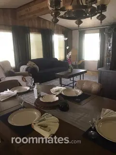 Room for rent in Sacramento, CA $550, house