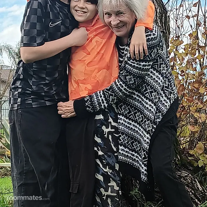 Roommate looking Fresno, CA, $800