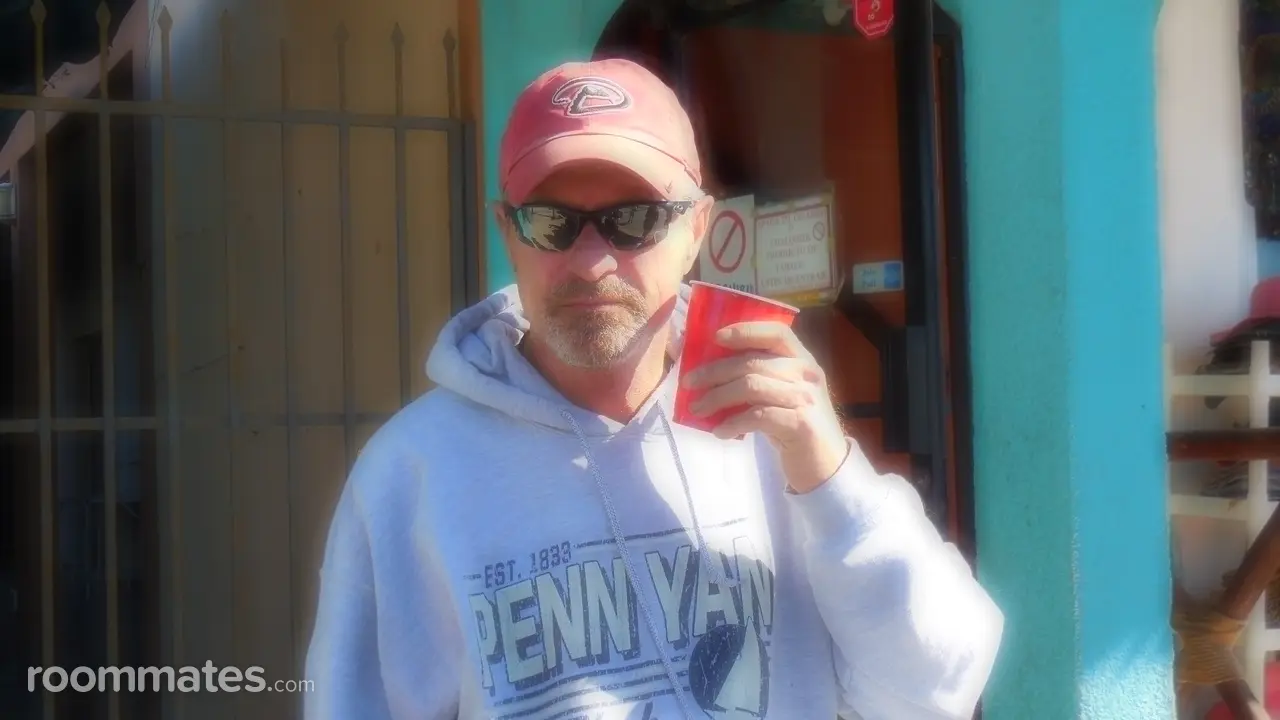 Profile photo 4 of 4