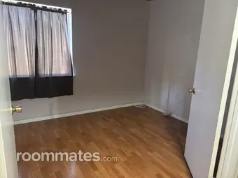 Room for rent in Corona, CA $950, house
