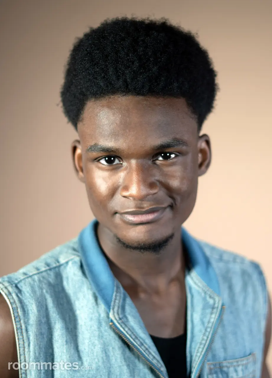 Profile photo 6 of 6