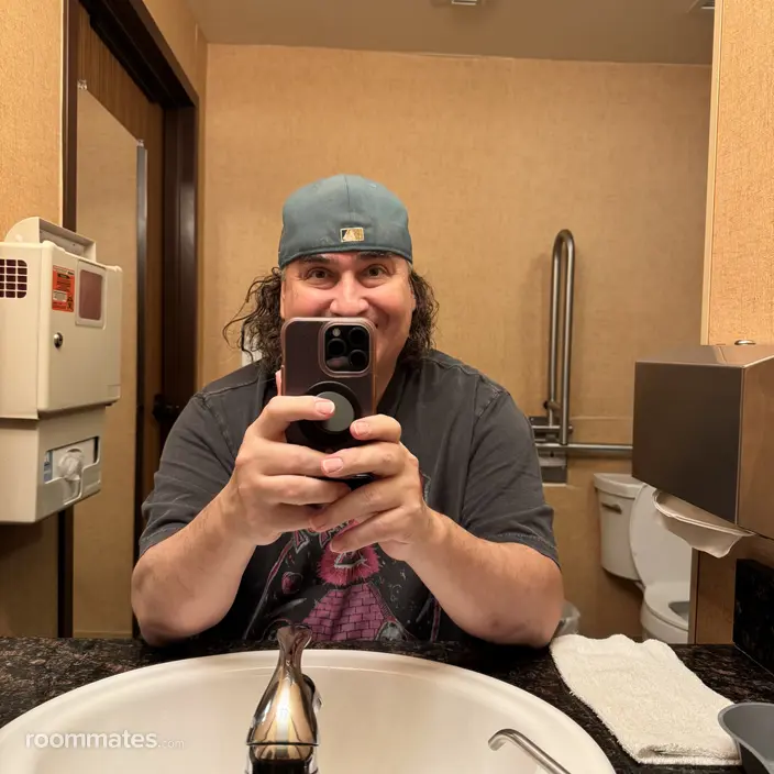 Roommate looking Tempe, AZ, $1000