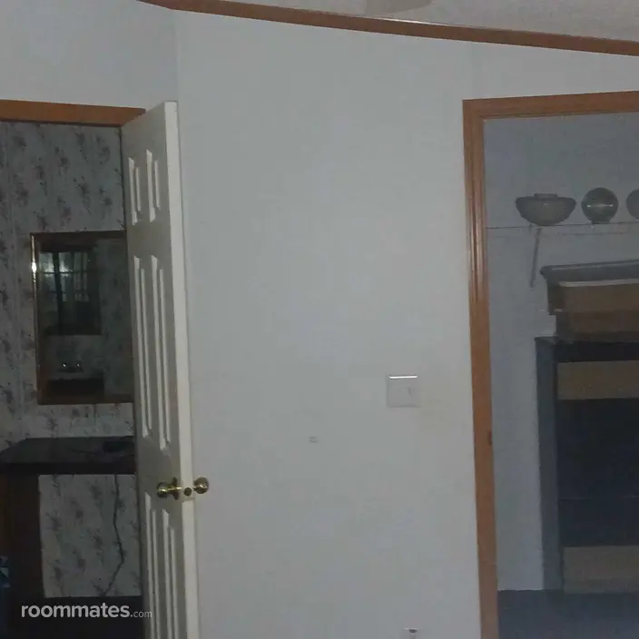 Room for rent in Statesville, NC $400, house