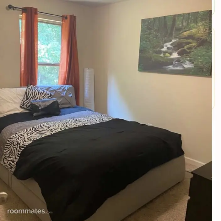 Room for rent in Atlanta, GA $875, house