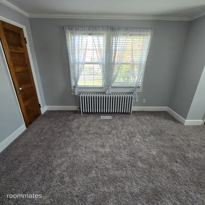 Room for rent in Dundalk, MD $1000, townhouse