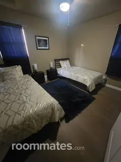 Room for rent in Iowa Colony, TX $700, house