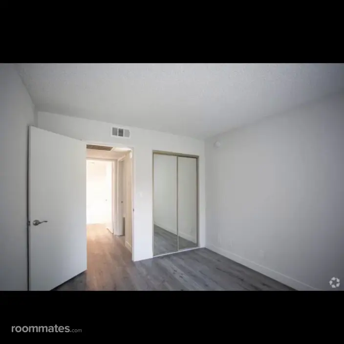 Room for rent in Winnetka, CA $1350, apartment