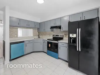 Room for rent in Orlando, FL $800, house