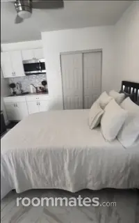 Room for rent in Sunrise, FL $1300, house