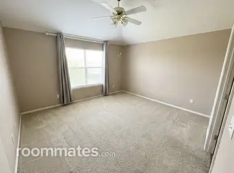 Room for rent in Arlington, TX $900, house