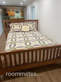 Room for rent in Upper Chichester, PA $1000, house