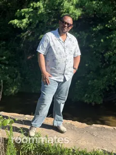 Roommate looking University City MO, $600