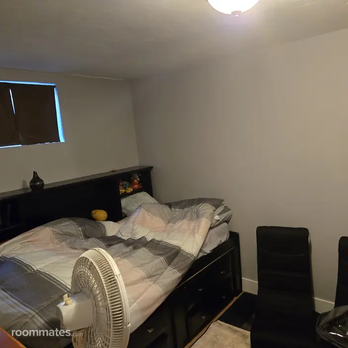 Room for rent in Broomfield, CO $1000, house