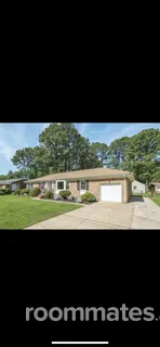 Room for rent in Portsmouth, VA $998, house
