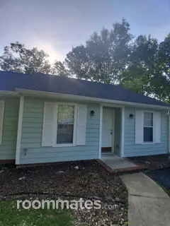 Room for rent in Chapel Hill, NC $1200, house