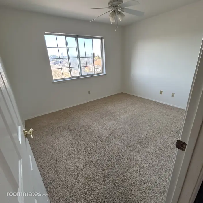 Room for rent in Orcutt, CA $1200, house
