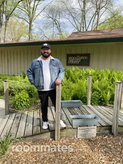 Roommate looking South Bend, IN, $700