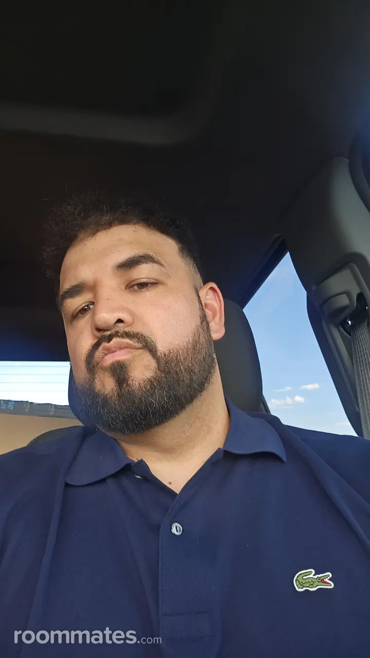 Profile photo 4 of 4