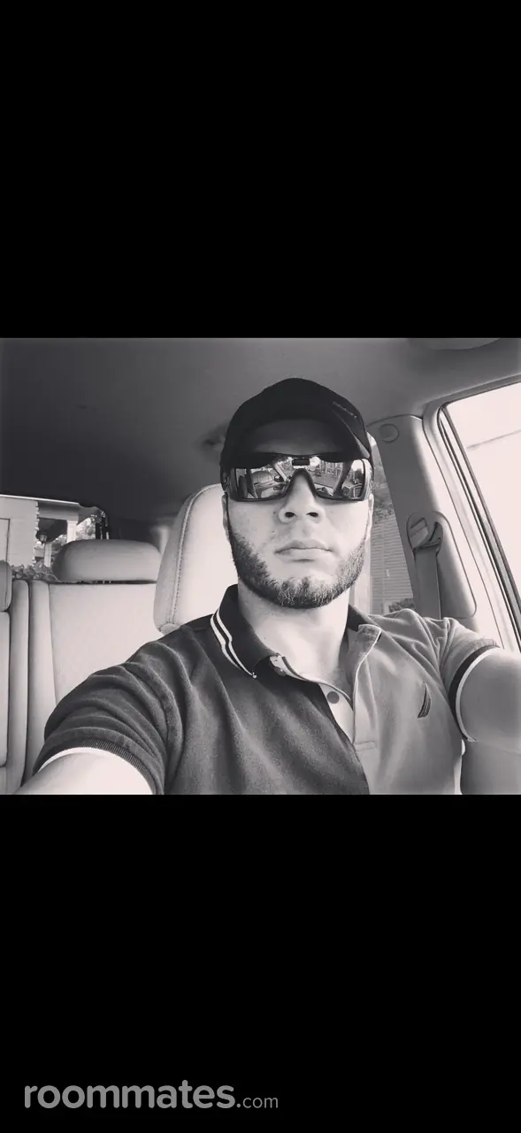 Profile photo 5 of 5