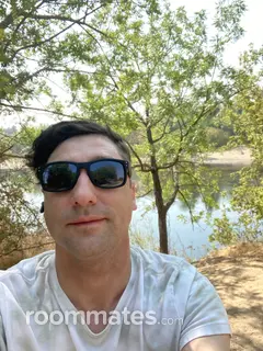 Roommate looking Sacramento, CA, $1200