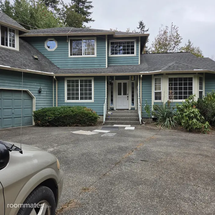 Room for rent in Kent, WA $1048, house
