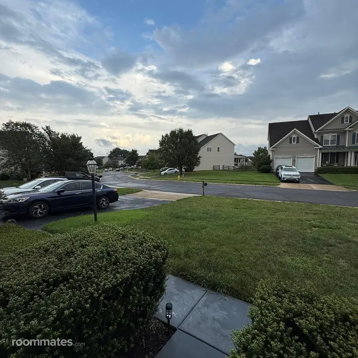 Room for rent in Bristow, VA $1700, house