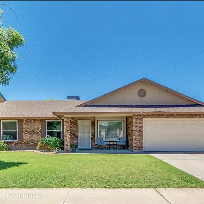 Room for rent in Mesa, AZ $1000, house