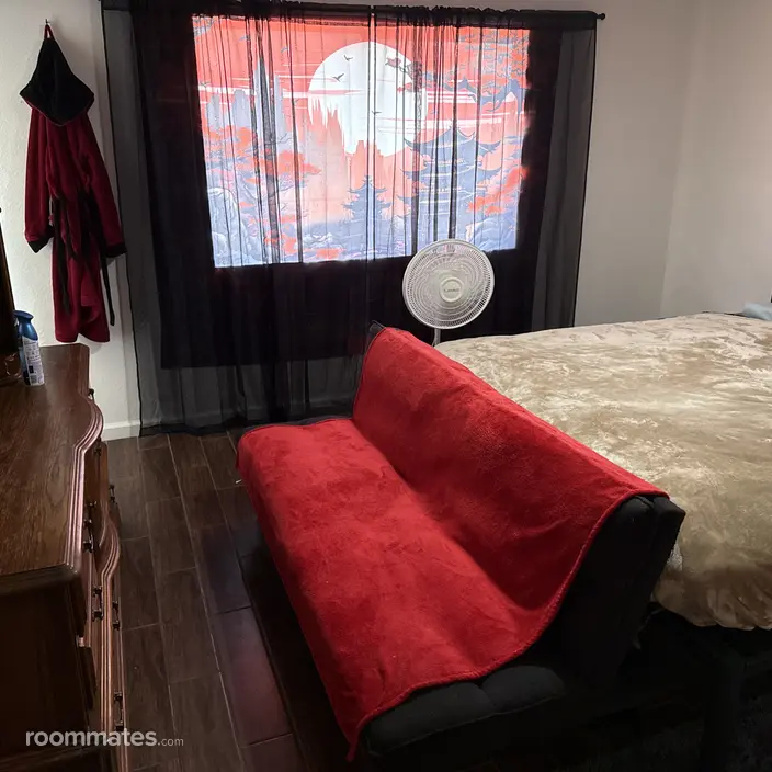Room for rent in Henderson, NV $850, house