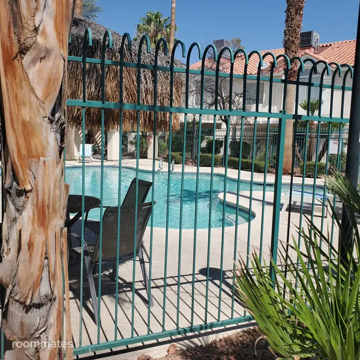 Room for rent in Las Vegas, NV $1000, townhouse