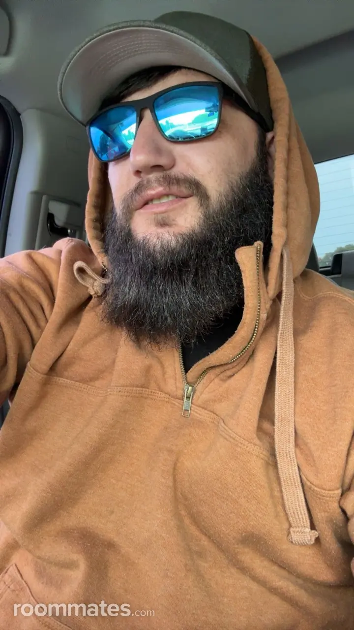 Profile photo 2 of 4