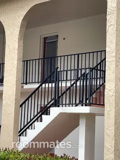 Room for rent in West Palm Beach, FL $800, condo