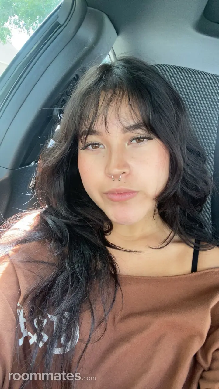 Profile photo 3 of 4