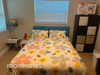Room for rent in Oakland Park, FL $1300, condo