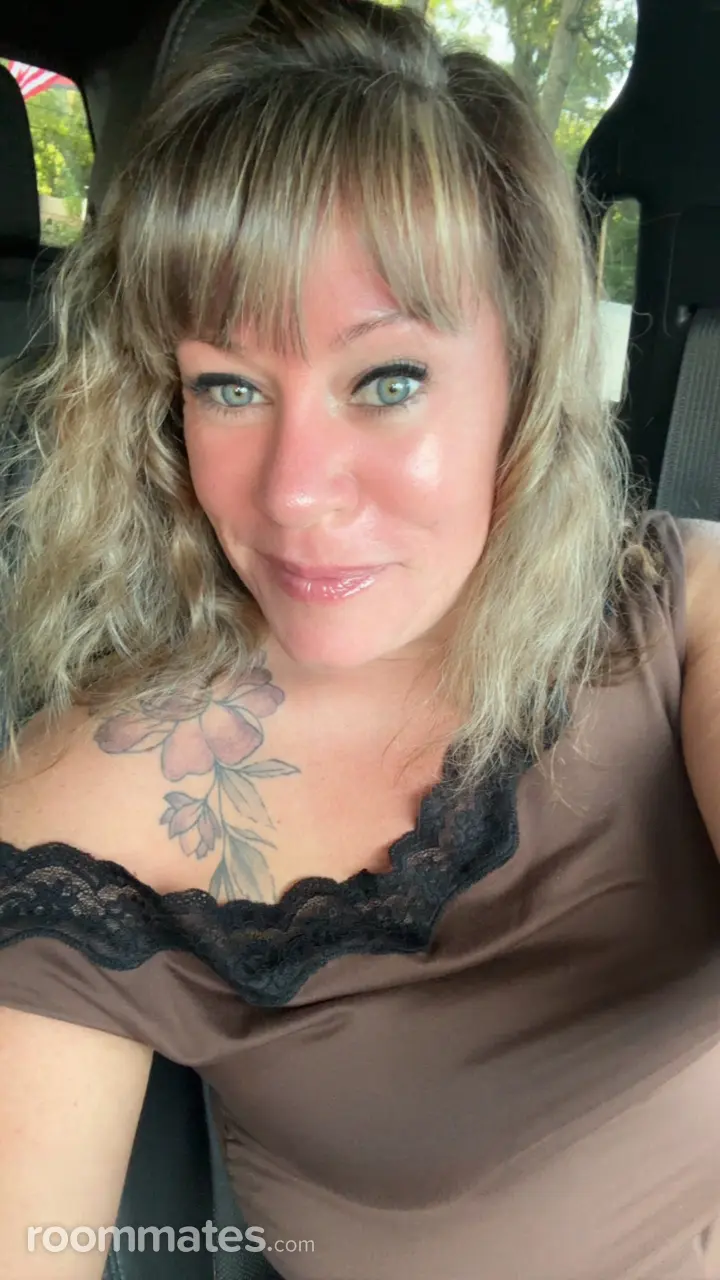Profile photo 6 of 12