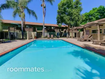 Room for rent in Oceanside, CA $1400, condo