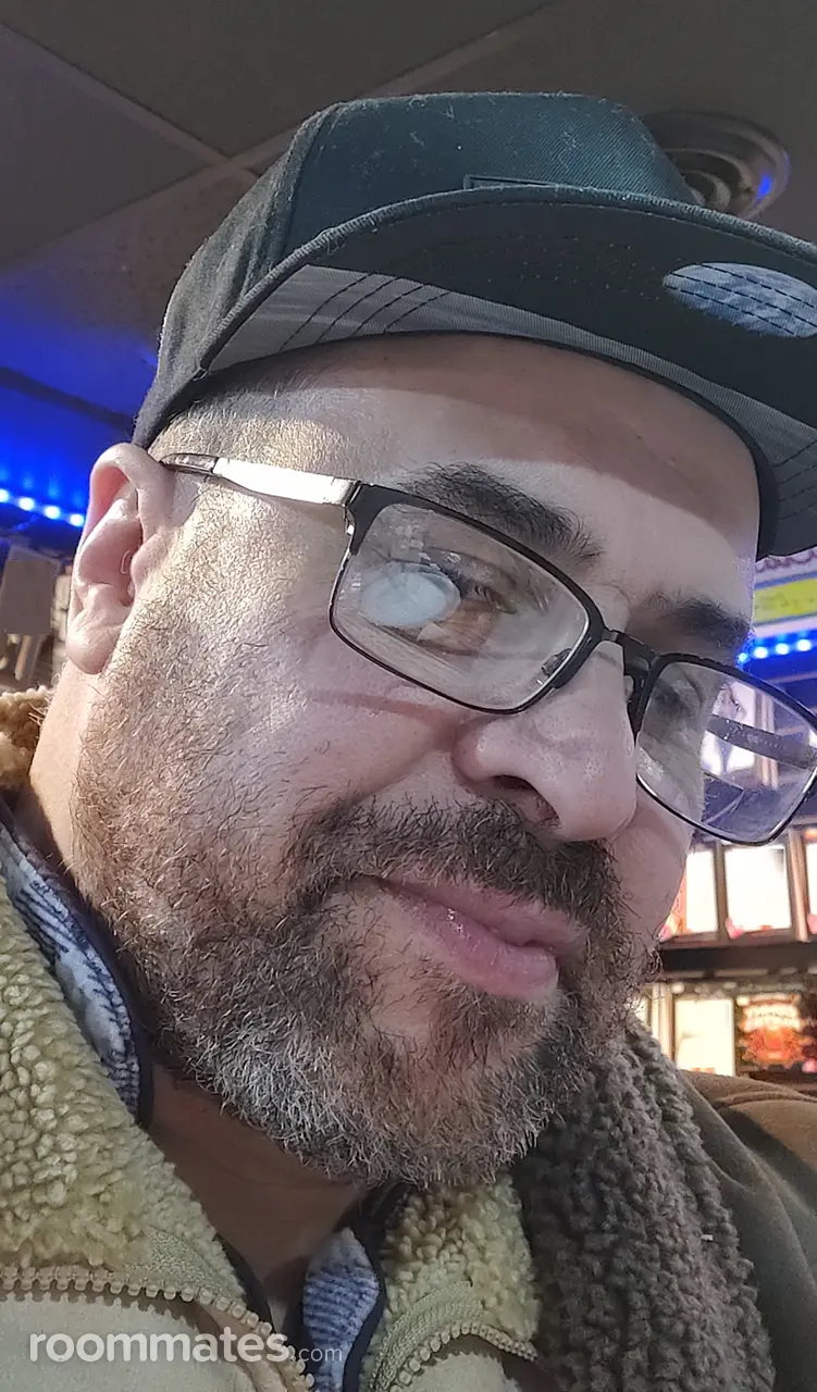 Profile photo 11 of 11