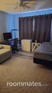Room for rent in Mesa, AZ $1000, house