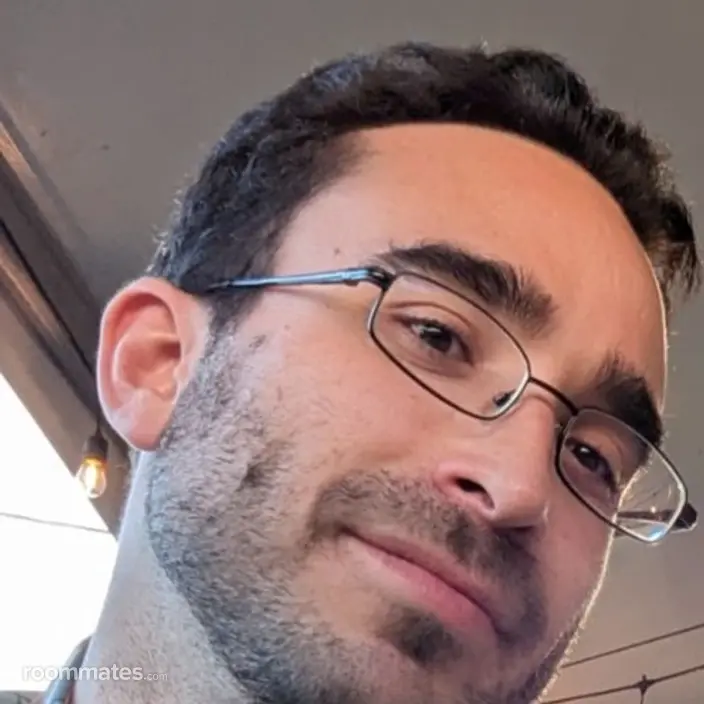 Roommate looking Sacramento, CA, $1000