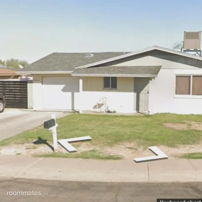Room for rent in Phoenix, AZ $750, house