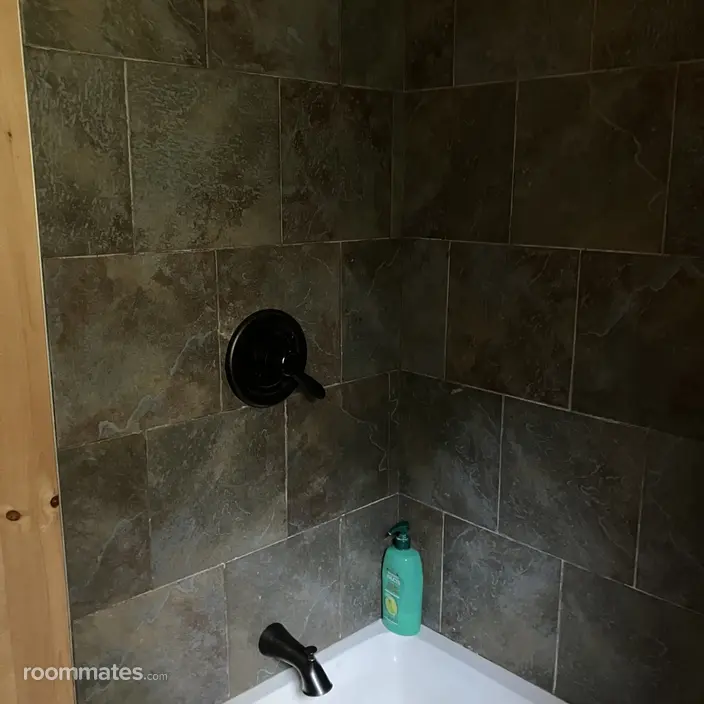 Room for rent in Francestown, NH $1500, house