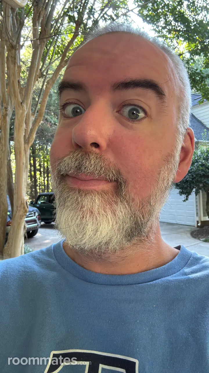 Profile photo 7 of 7