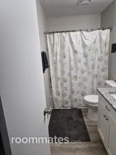 Room for rent in Cary, NC $600, condo