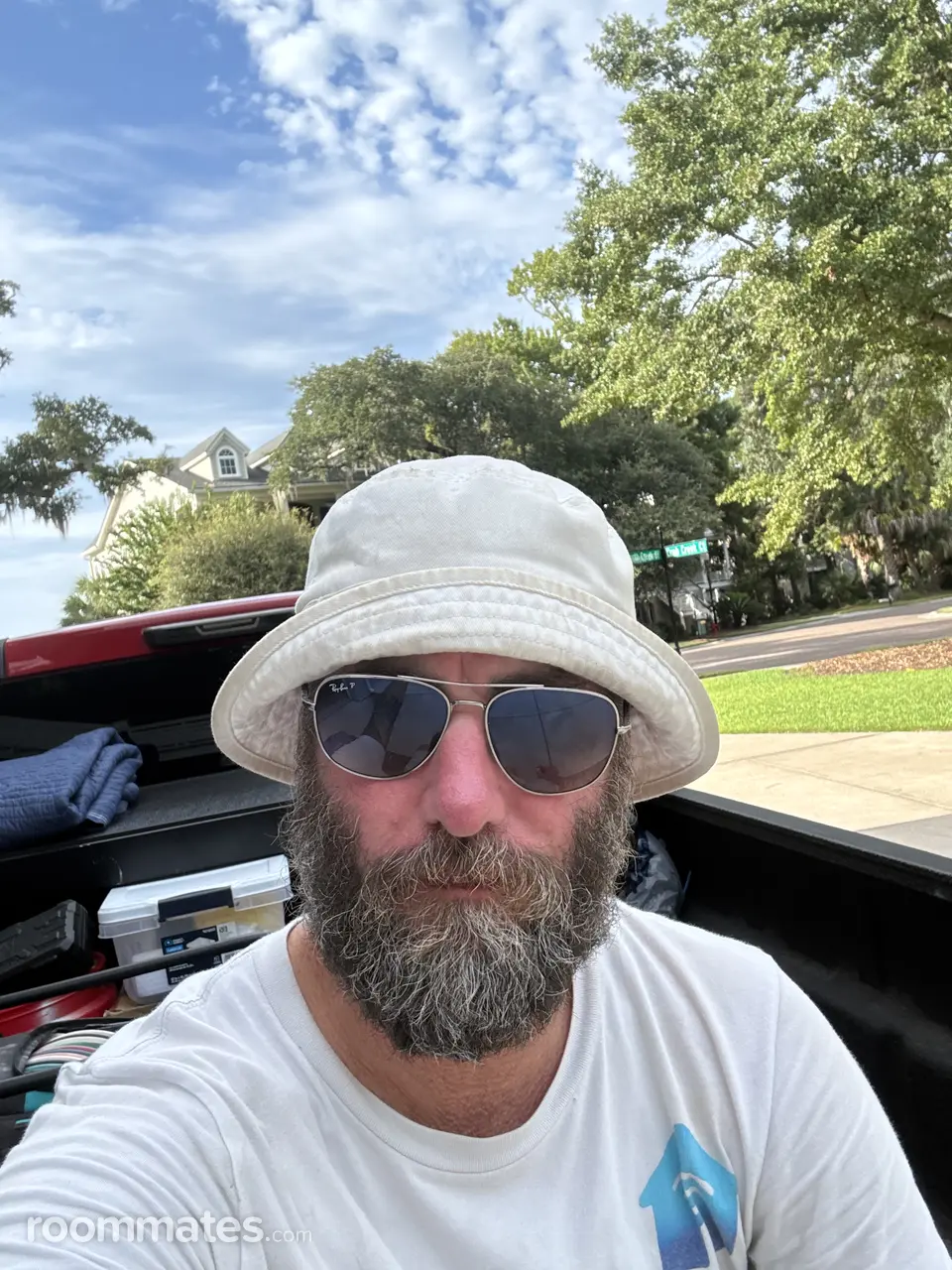 Profile photo 3 of 4