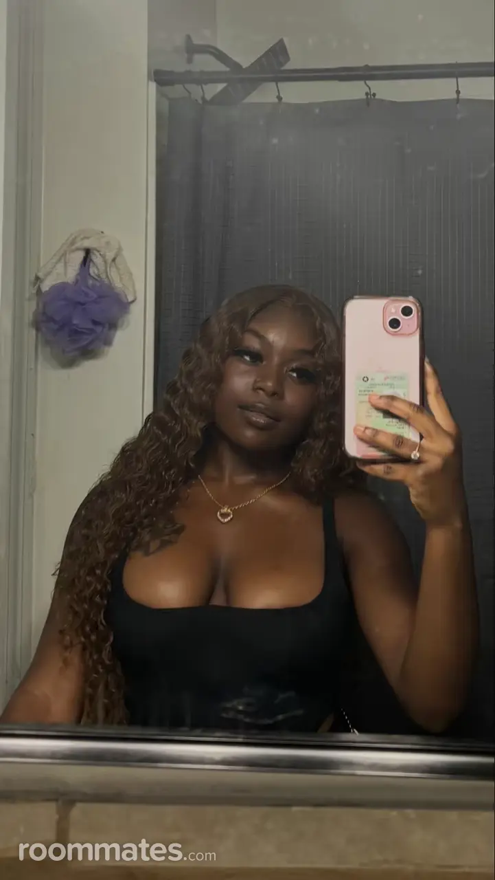 Profile photo 6 of 11