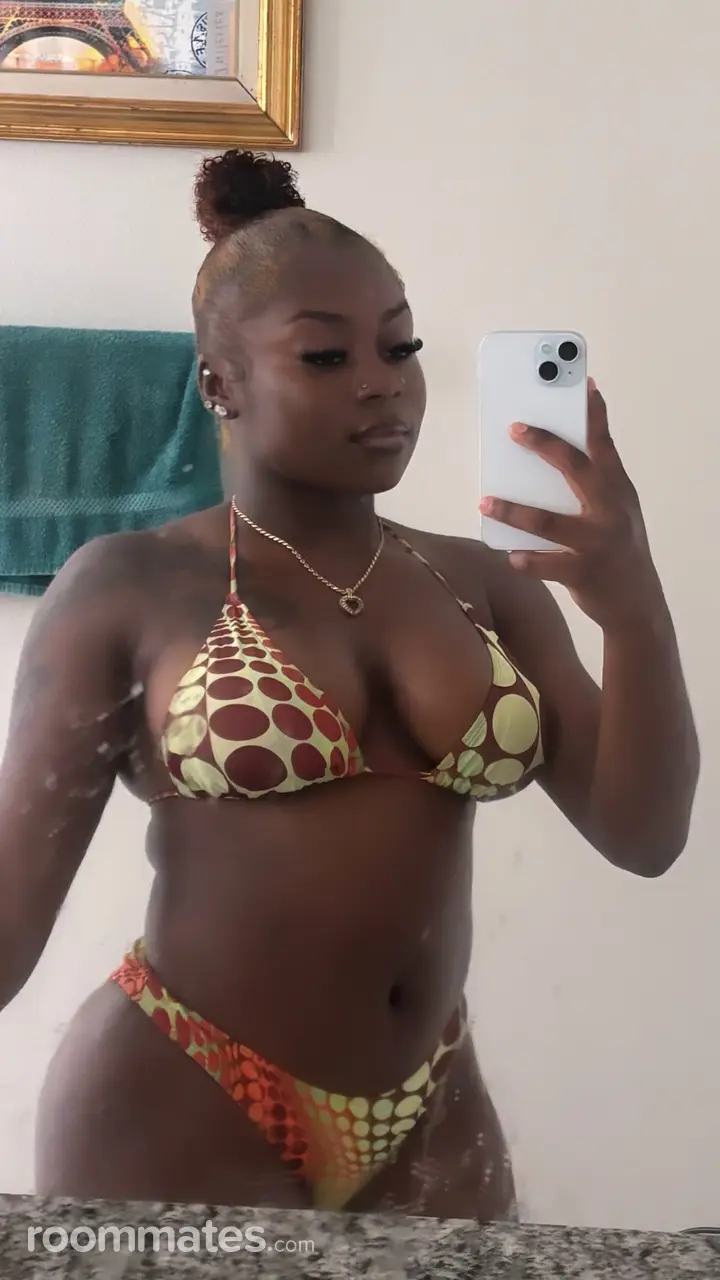 Profile photo 3 of 11