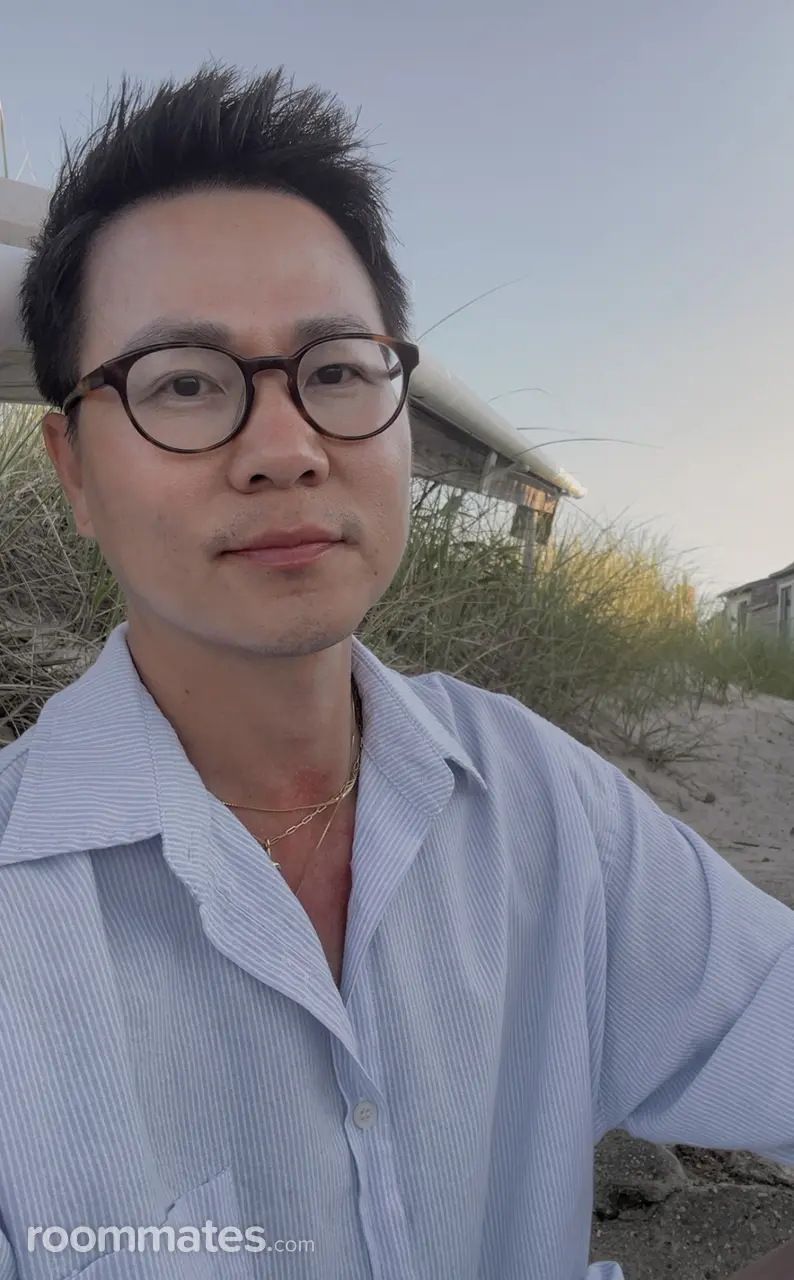 Profile photo 8 of 9