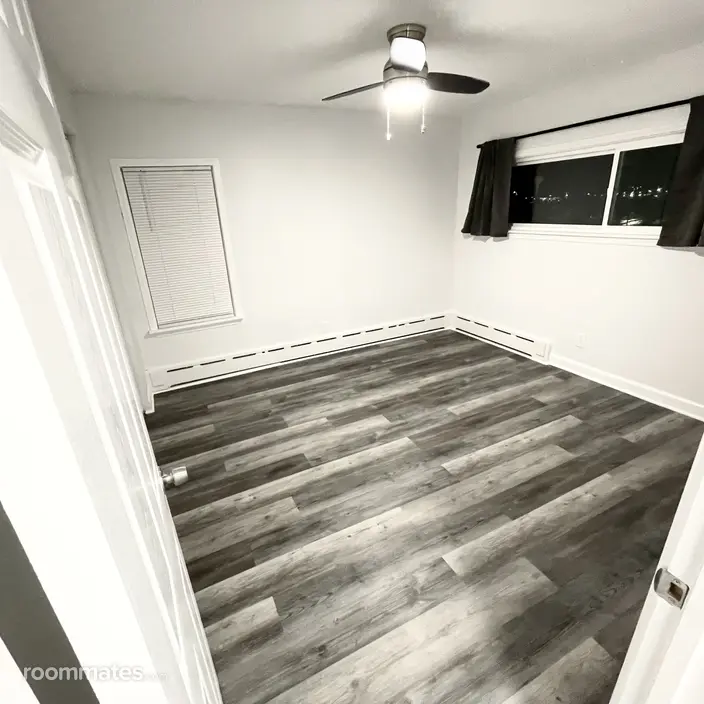 Room for rent in Antioch, IL $850, house