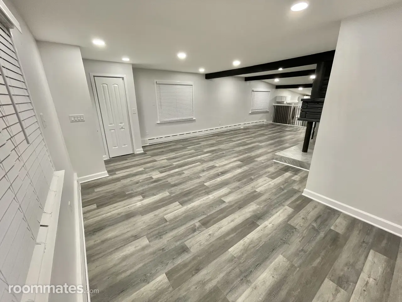 Profile photo 8 of 11