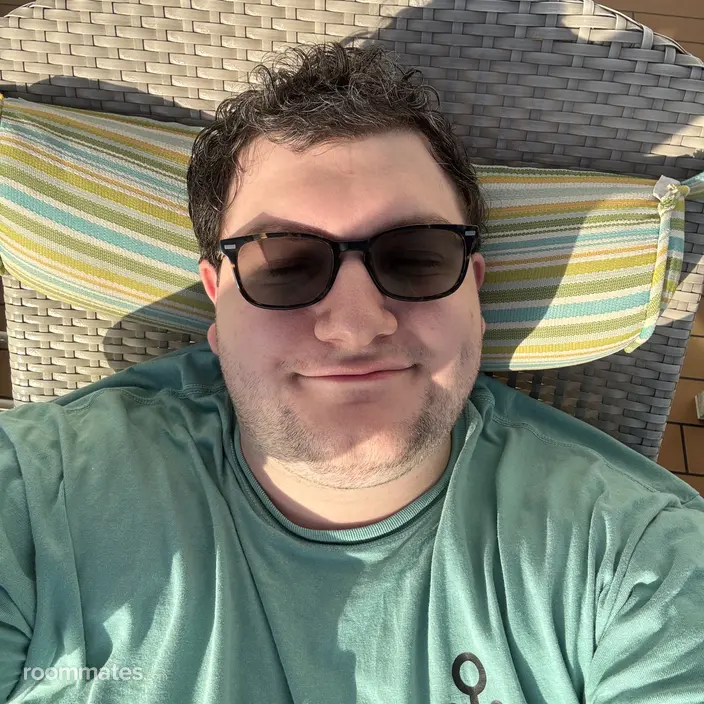 Roommate looking Holly Springs, NC, $1000