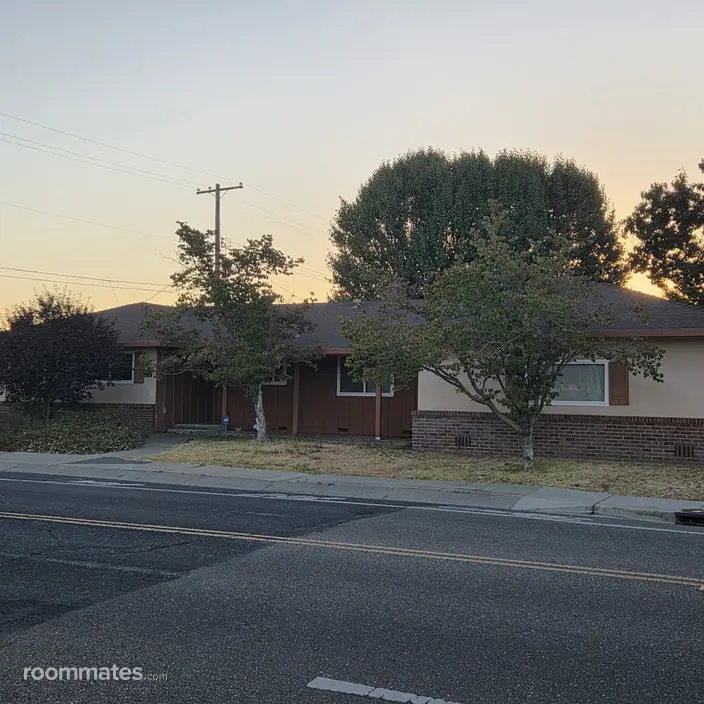 Room for rent in Lodi, CA $800, house